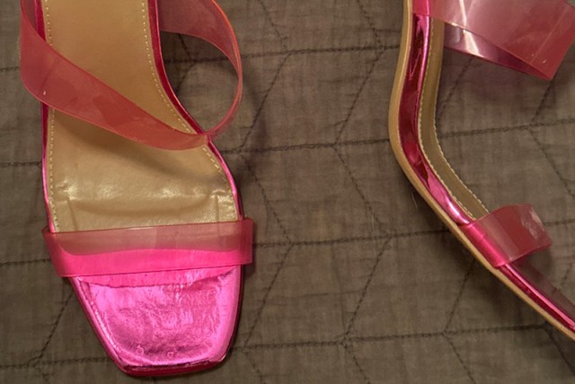 eCayTrade Best Finds Contest Cayman Islands