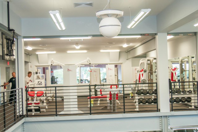 World Gym Fitness Centre World Gym Fitness Centre Cayman Islands