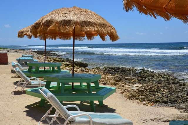 South Coast Bar by the Water's Edge South Coast Bar by the Water''s Edge Cayman Islands